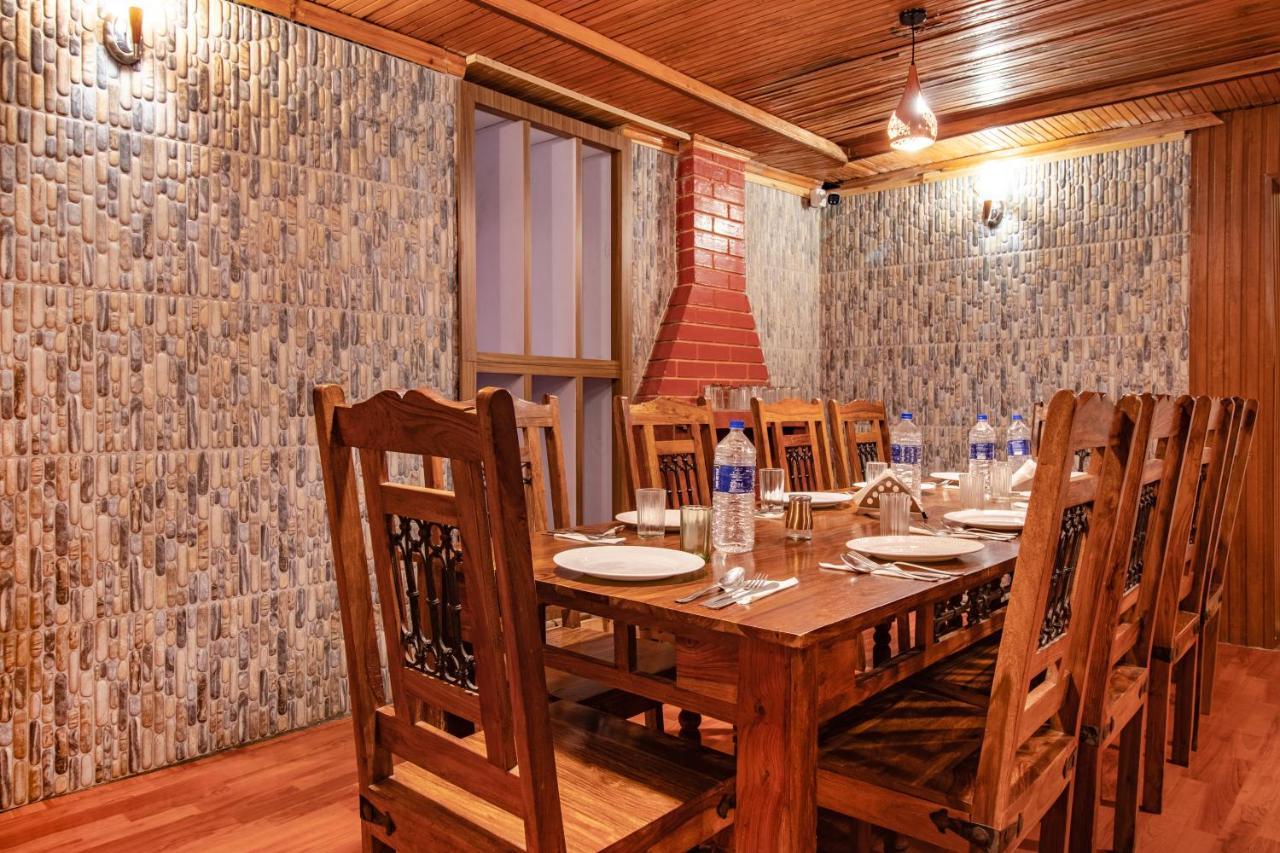 Hotel Little Silver Пахалгам Экстерьер фото