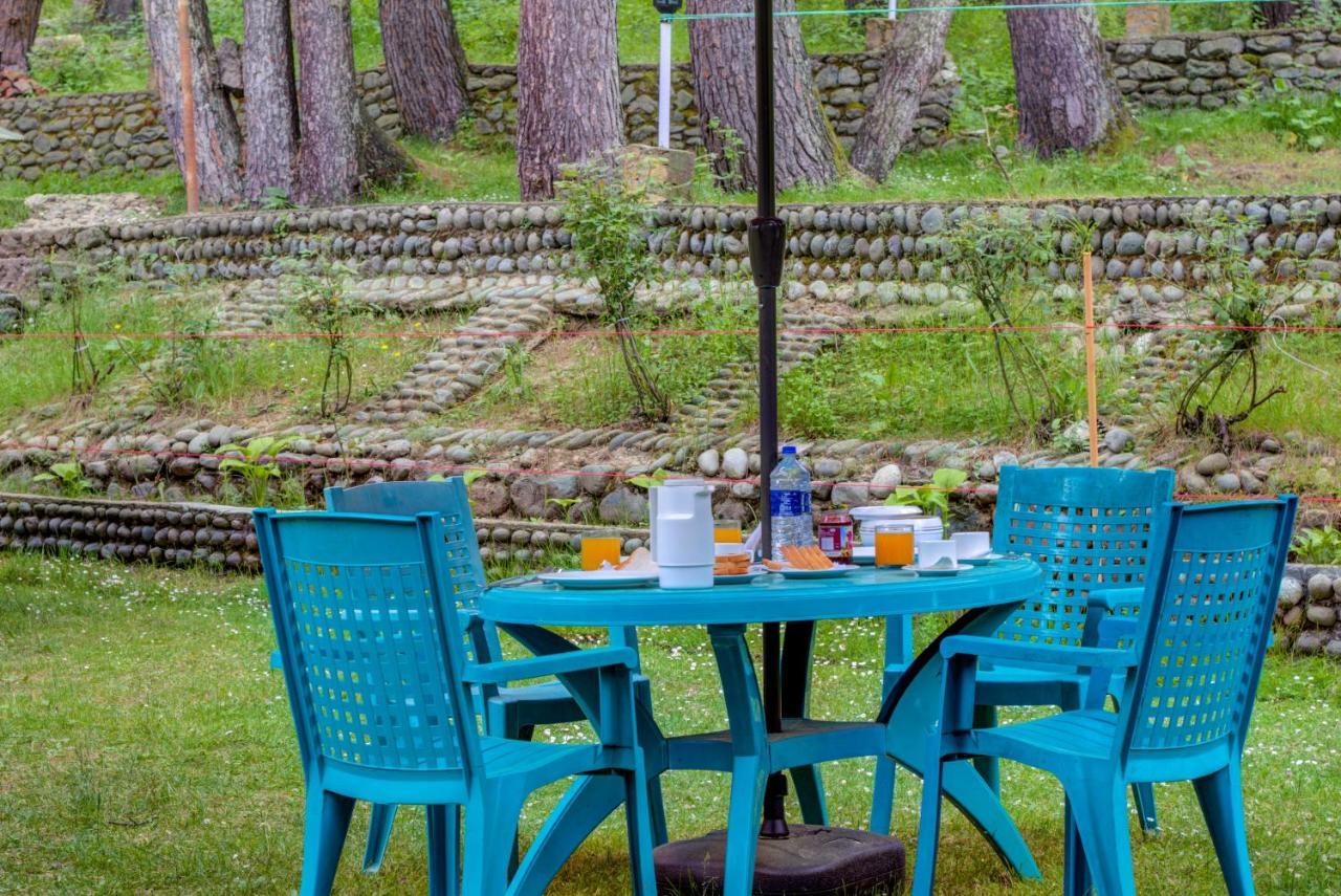 Hotel Little Silver Пахалгам Экстерьер фото