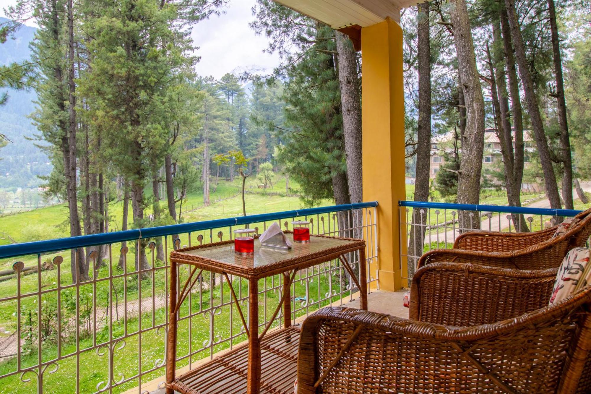 Hotel Little Silver Пахалгам Экстерьер фото